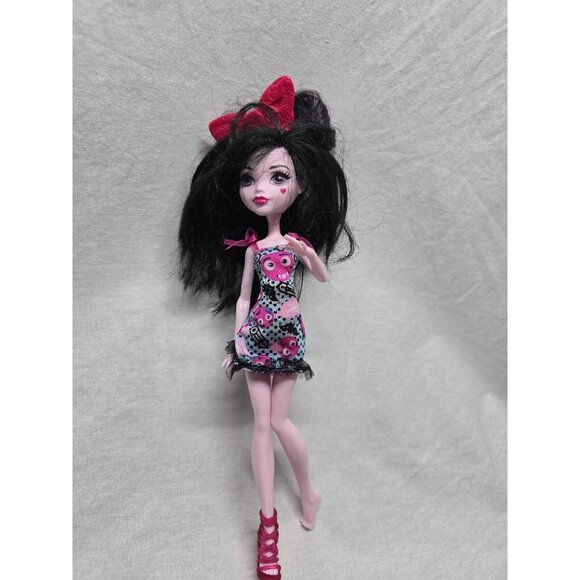 Monster High Draculaura Emoji Doll - Picture 2 of 7